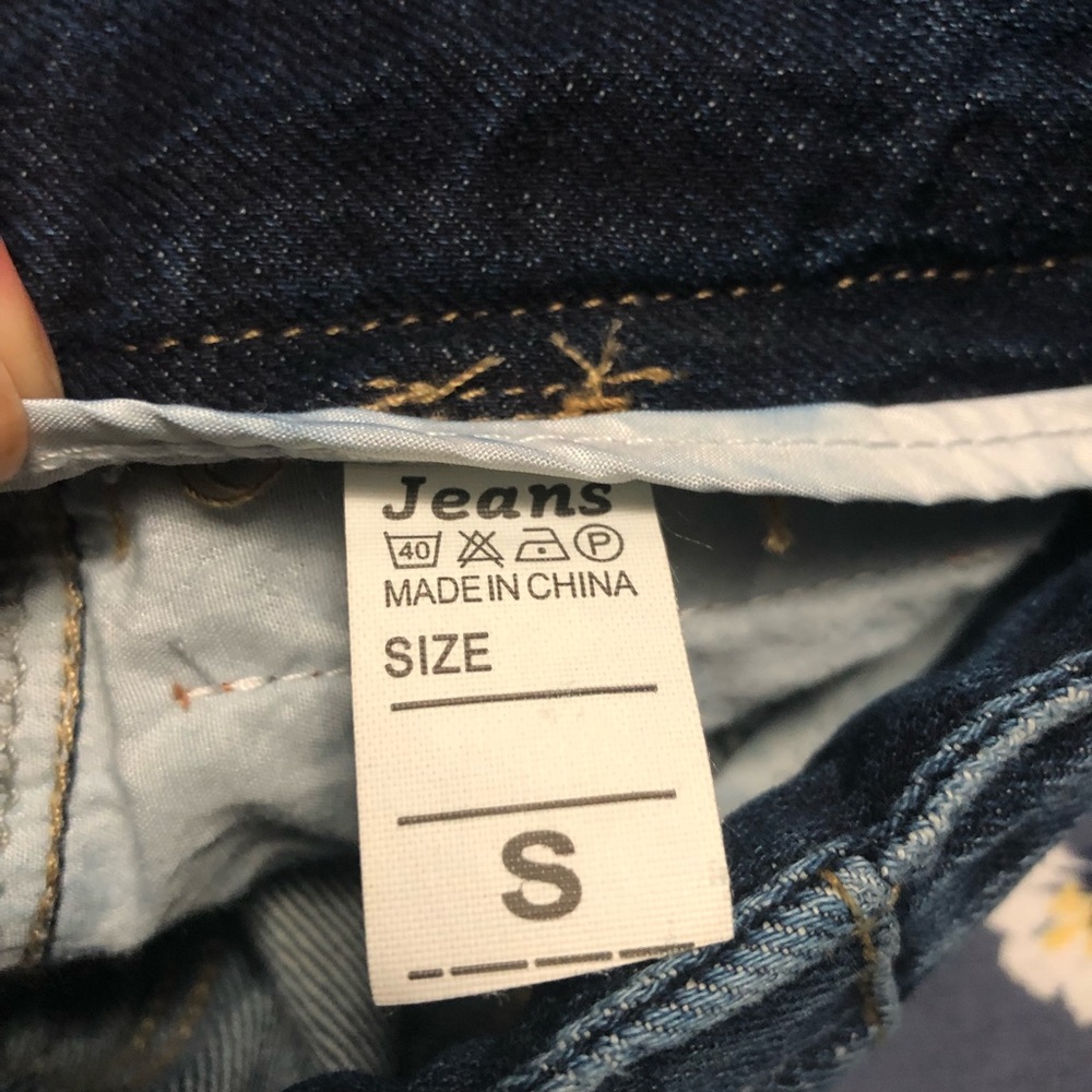 Denim & Homme Cut Offs Jean Shorts Size Small New peekaboo back open back - Picture 2 of 9
